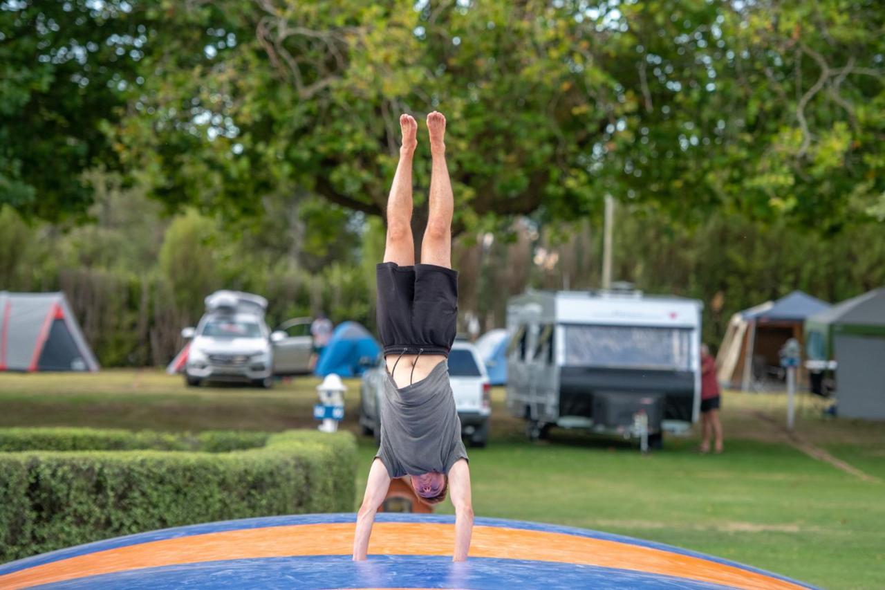 Cambridge Top 10 Holiday Park Bagian luar foto