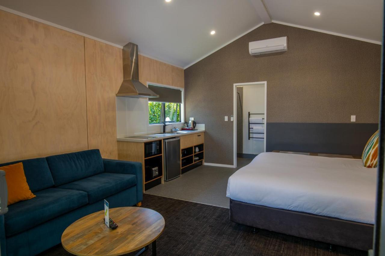 Cambridge Top 10 Holiday Park Bagian luar foto