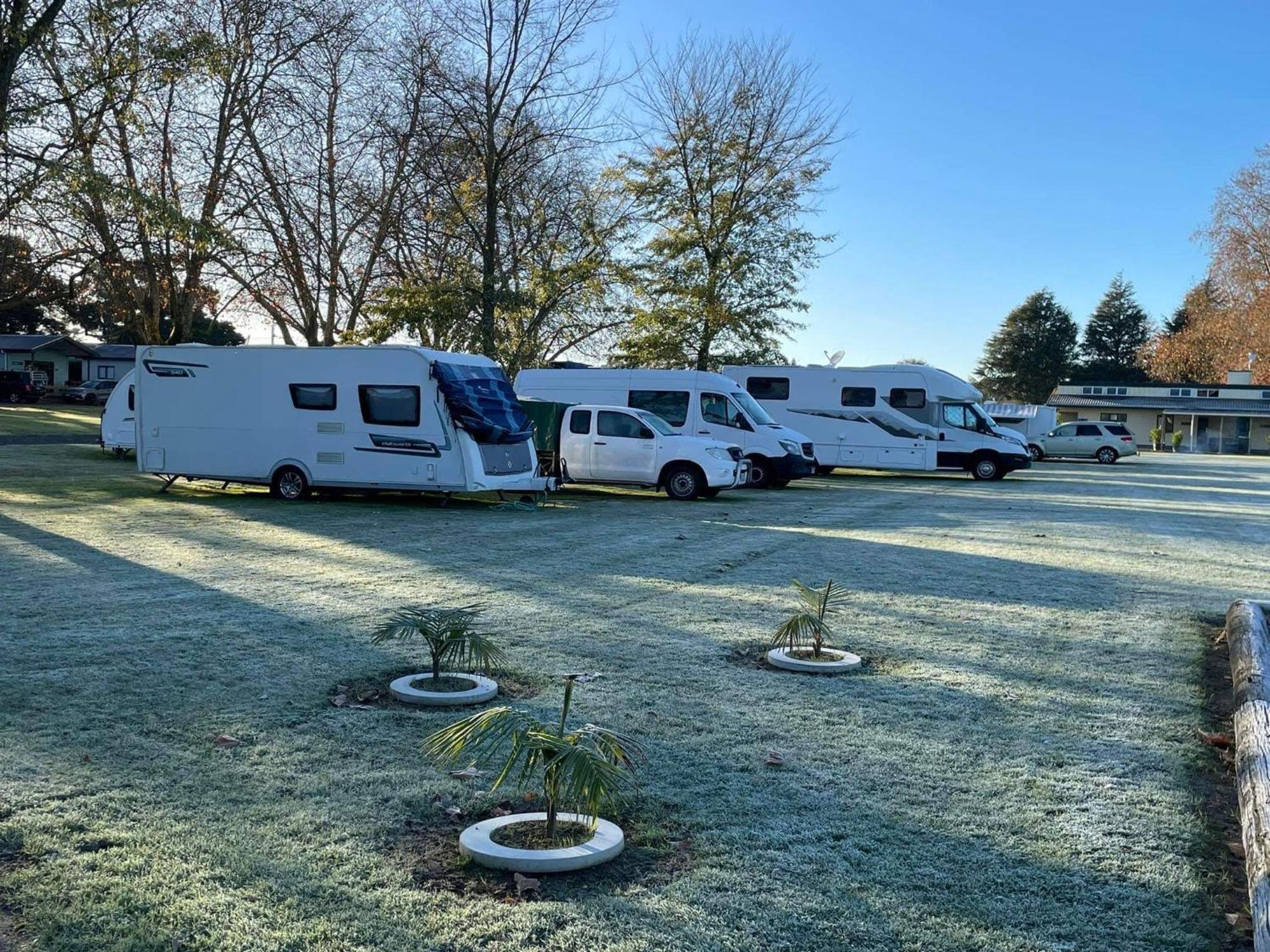 Cambridge Top 10 Holiday Park Bagian luar foto